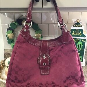 Coach Lynn Soho Berry Maroon Shoulder Bag with Silver Details Vintage Y2k